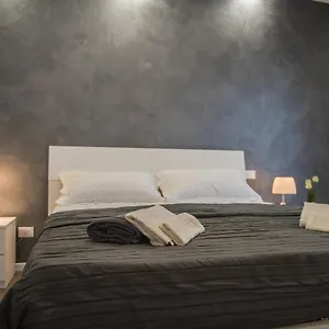 Appartement Parini Flat
